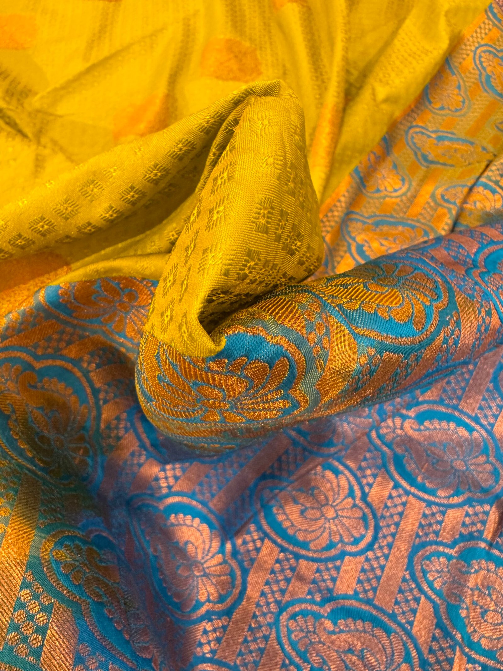 Kanjivaram silk - Image 2