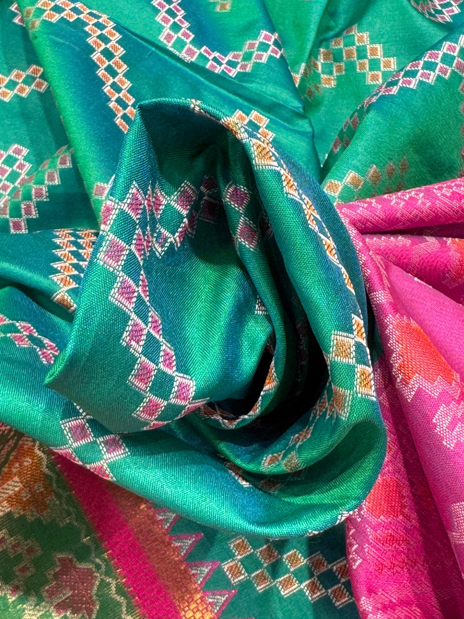 patola silk - Image 2