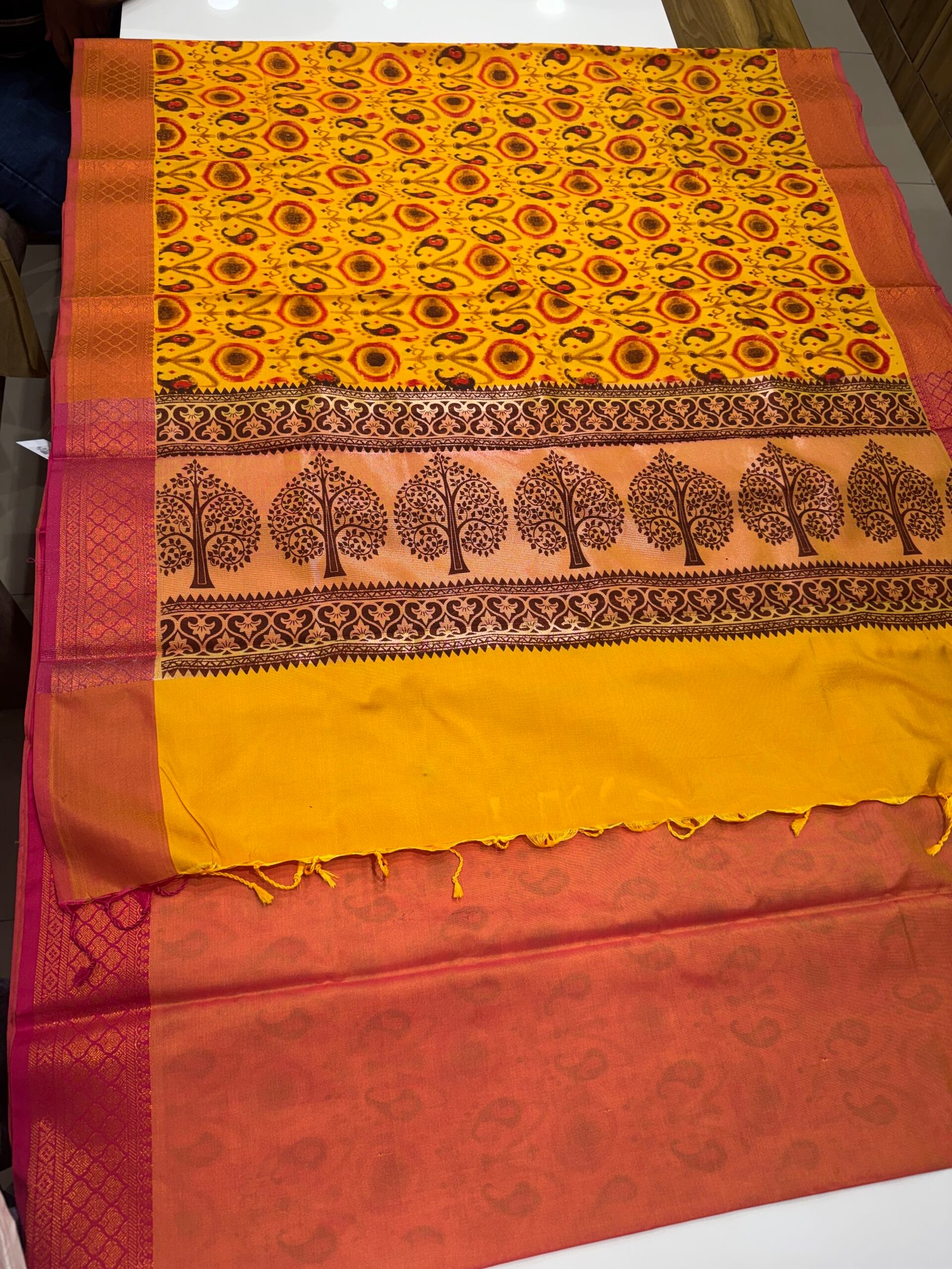 patola silk - Image 2